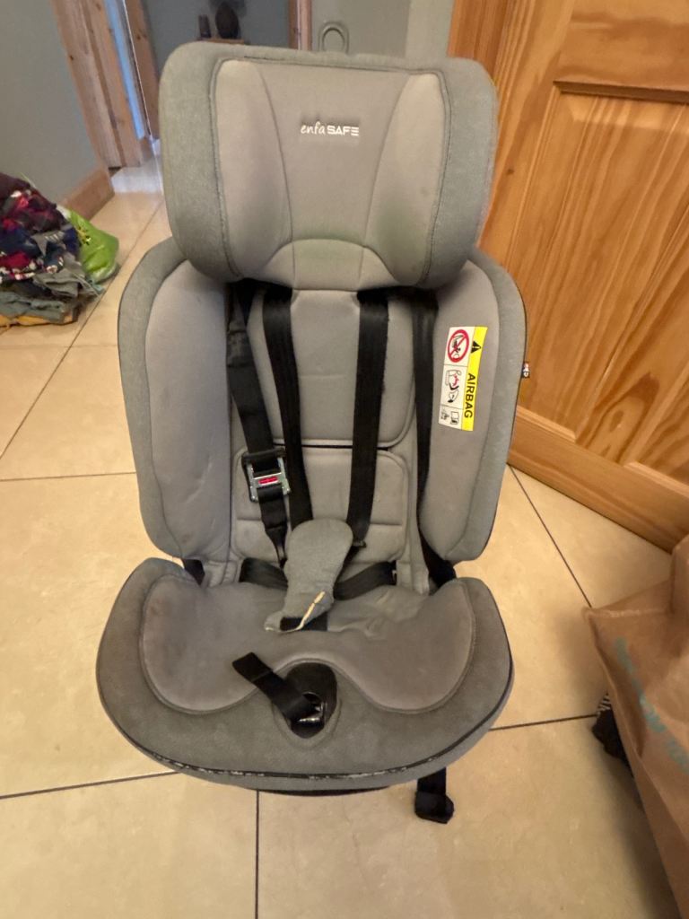Infantasy Car Seat – Grey, Good Condition with 5-Point Harness