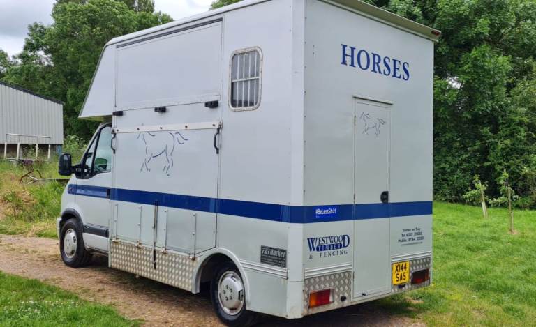 Fantastic 3.5t horsebox 