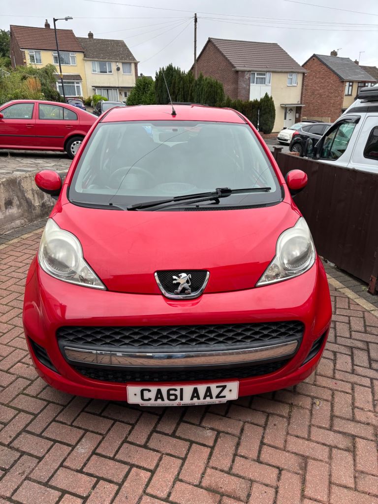 Peugeot, 107, Hatchback, 2012, Manual, 998 (cc), 5 doors