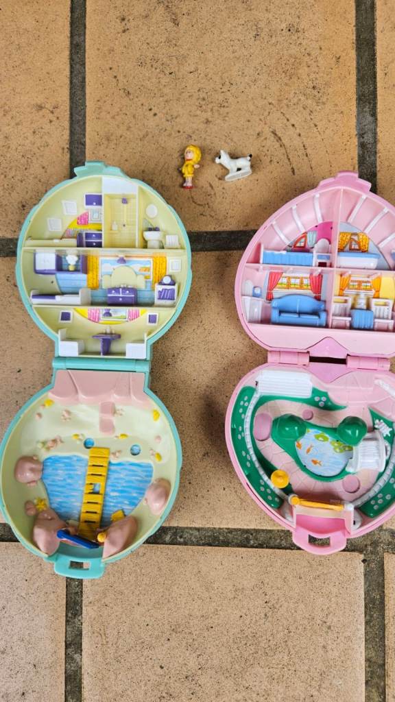 Polly Pocket Cases