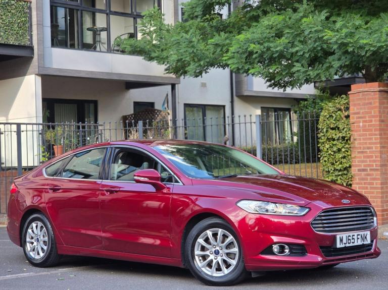 2015 Ford Mondeo 1.5 TDCi ECOnetic Titanium Euro 6 (s/s) 5dr HATCHBACK Diesel Manual