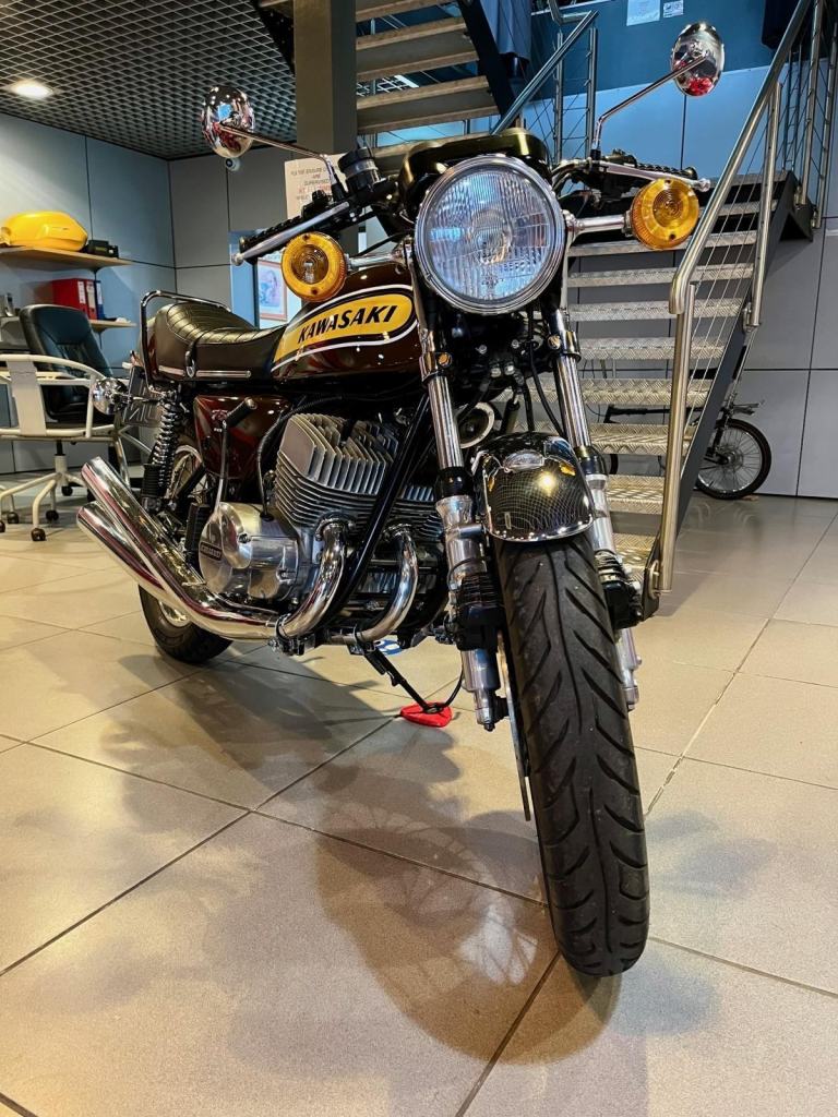*SOLD* KAWASAKI H2 750 TRIPLE 1974 - PART OF A PRIVATE H2 COLLECTION - STUNNING