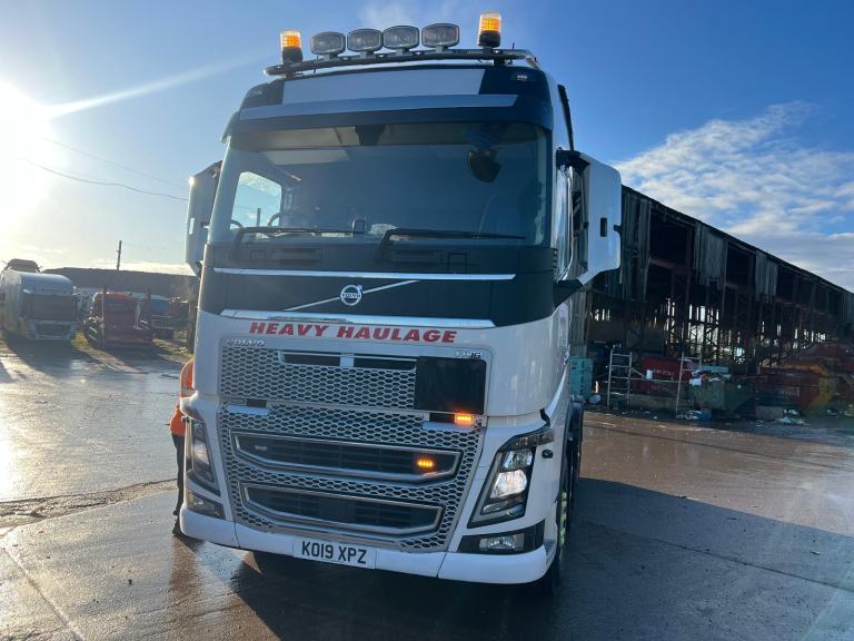 Volvo FH 16 DOUBLE DRIVE 650 EURO 6 HEAVY HAULAGE TRACTOR UNITS....CHOICE OF 4 