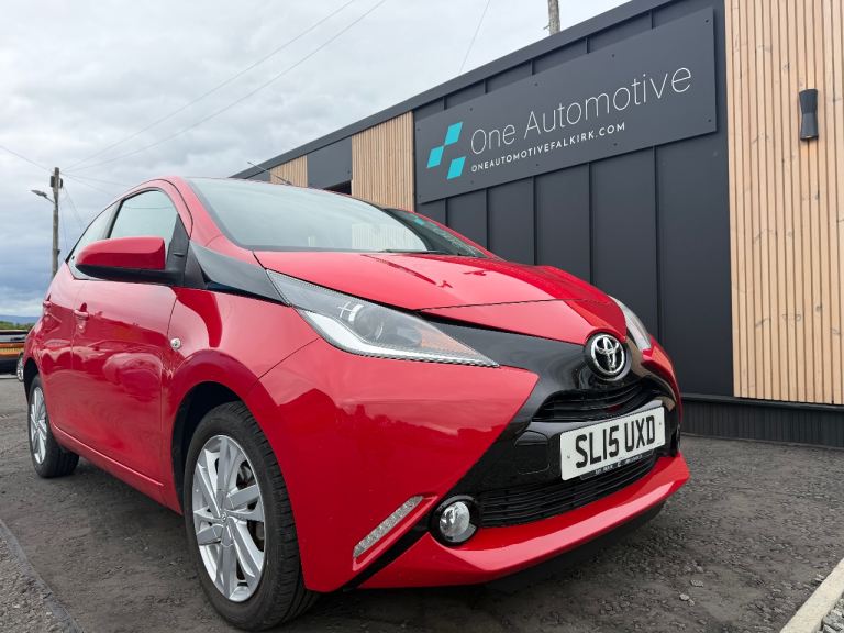 Toyota, AYGO, Hatchback, 2015, Manual, 998 (cc), 5 doors