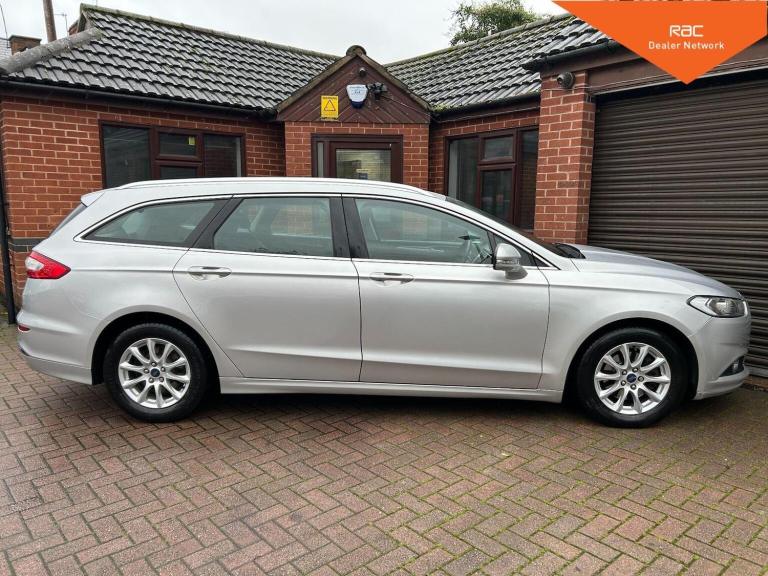 FORD MONDEO 2.0 TDCi Zetec Euro 6 (s/s) 5dr 2015