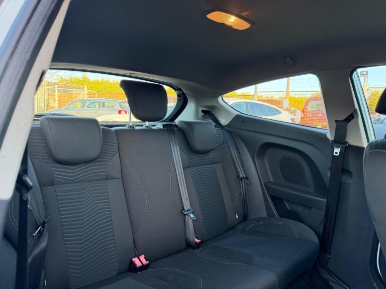 2014 Ford Fiesta 1.25 82 Zetec 3dr HATCHBACK PETROL Manual