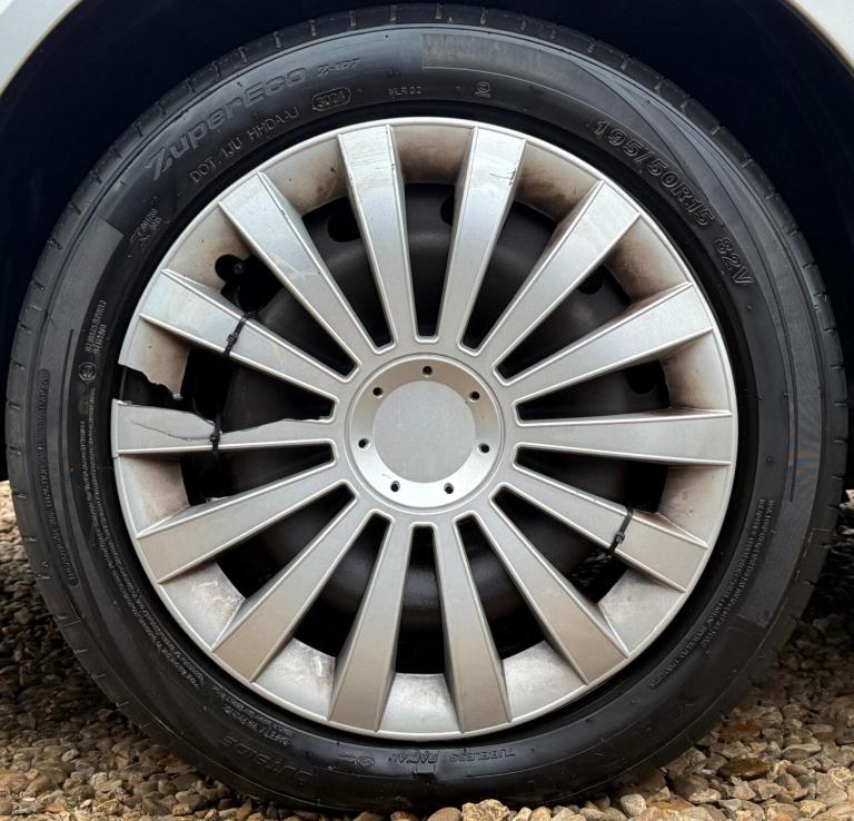 2008 Ford Fiesta 1.25 Style 5dr HATCHBACK Petrol Manual