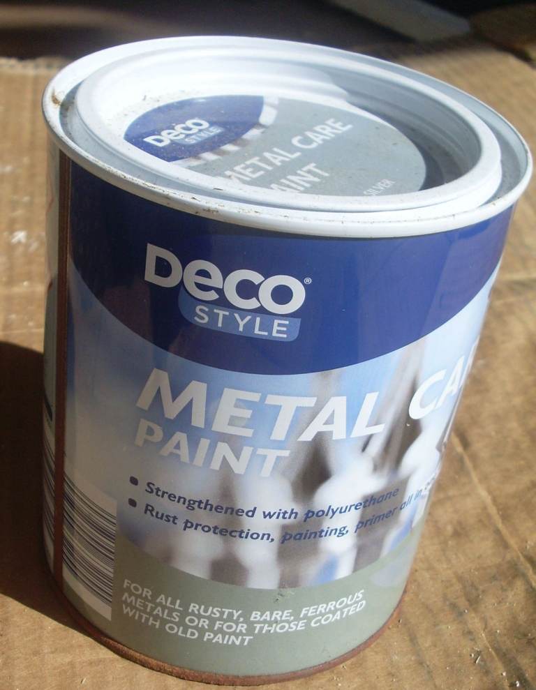 PAINT  garage clearance, very low prices, often full cans