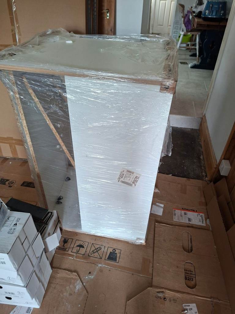 1000mm howdens sink unit - new