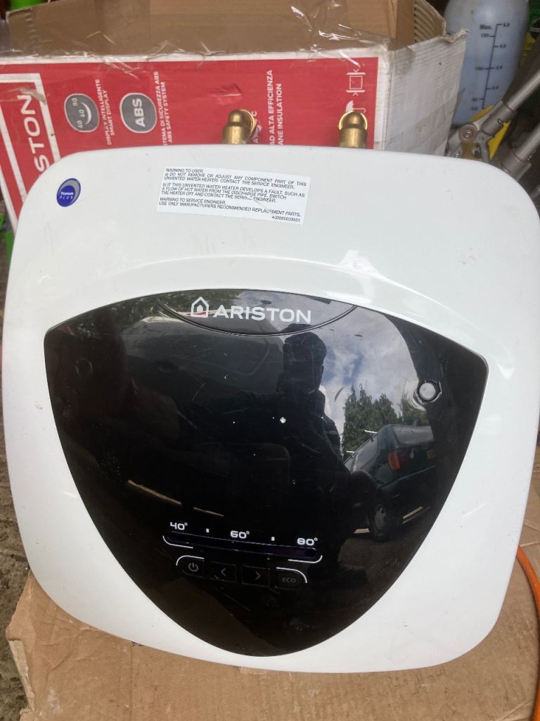 Water heater Ariston Andris 10