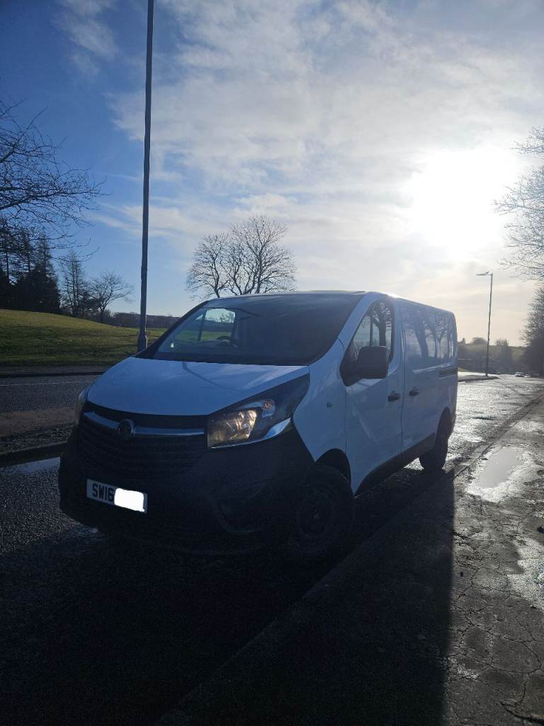 16/ reg Vauxhall vivaro cdti 1.6 sim trafic transit custom primastar