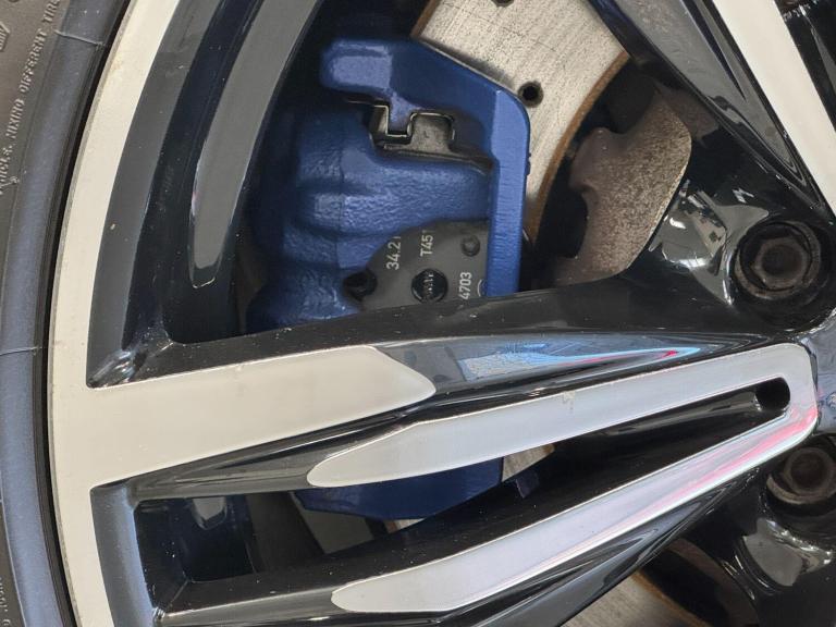  BMW M6 4.4 V8 Coupe 2dr Petrol DCT Euro 6 (s/s) (560 ps) Petrol Automatic