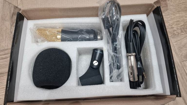 Studio Microphone - Never used 