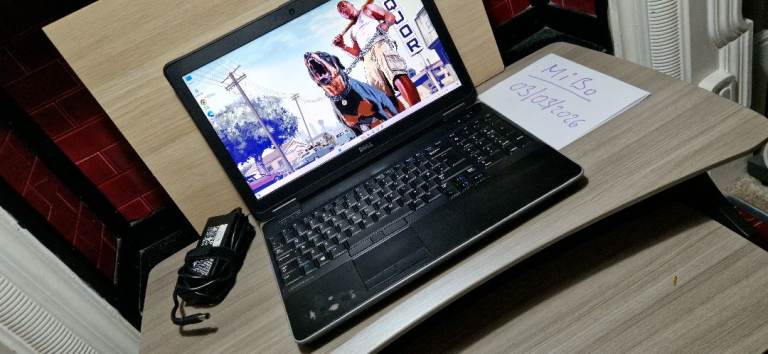 LIGHT GAMING MULTIMEDIA OFFICE 15.6" Core i7 RADEON graphics DELL  Laptop PC Computer