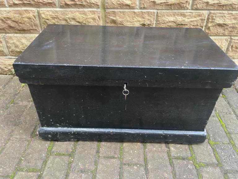 Vintage Carpenters Tool Chest with Original Key