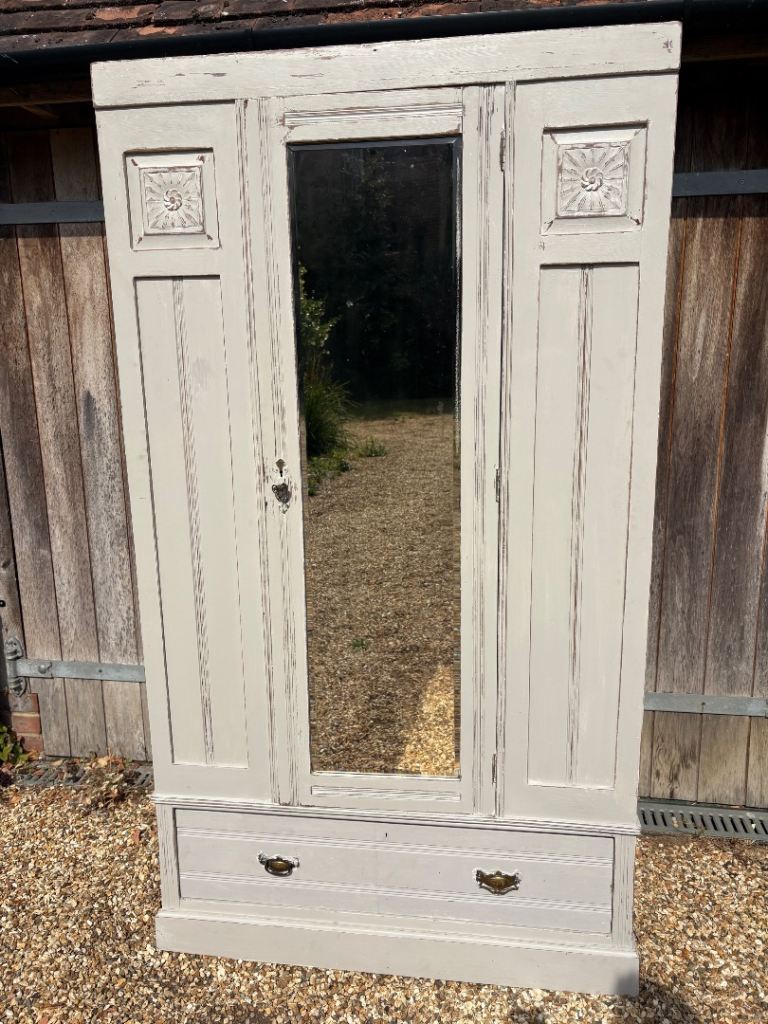 Stylish Grey Wooden Wardrobe with Mirror and Drawer
