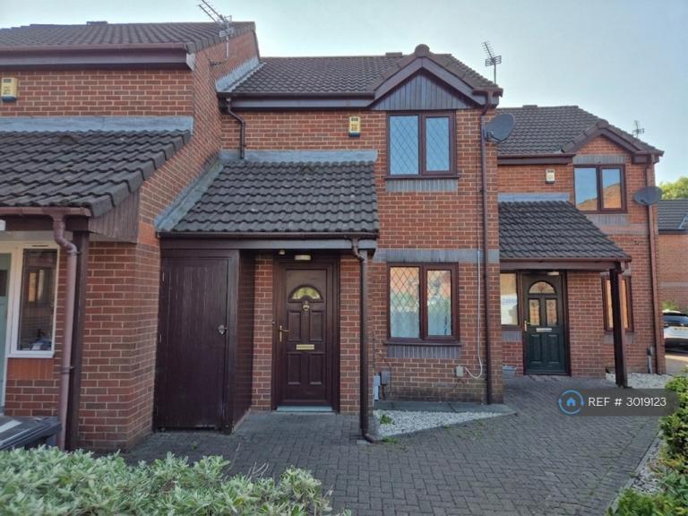 2 bedroom house in Mackay Croft, Chorley, PR6 (2 bed) (#3019123)