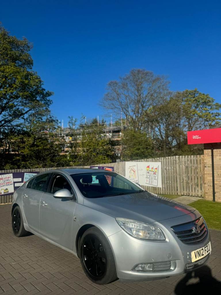Vauxhall, INSIGNIA, Hatchback, 2012, Manual, 1956 (cc), 5 doors