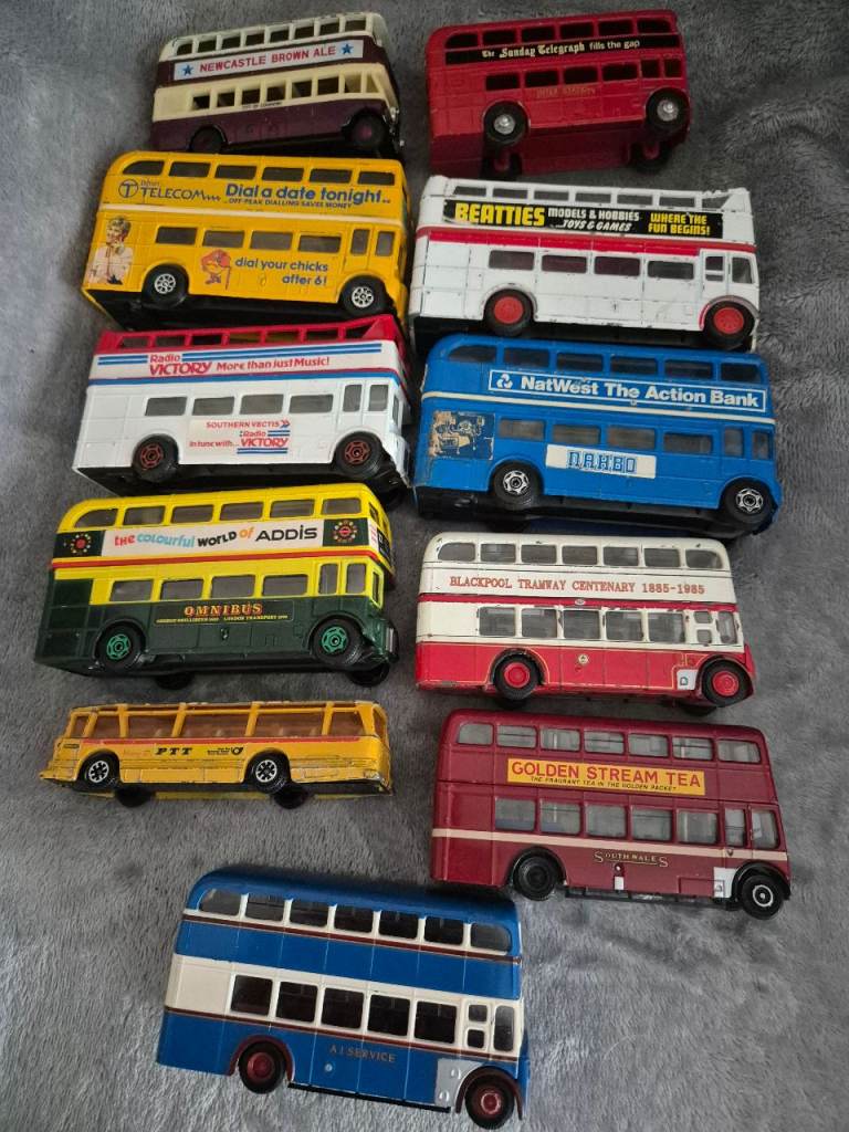 Various Matchbox Corgi & EFE Model Die-cast Buses