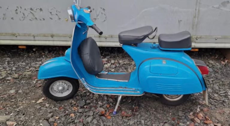 Vespa 150 super 1976