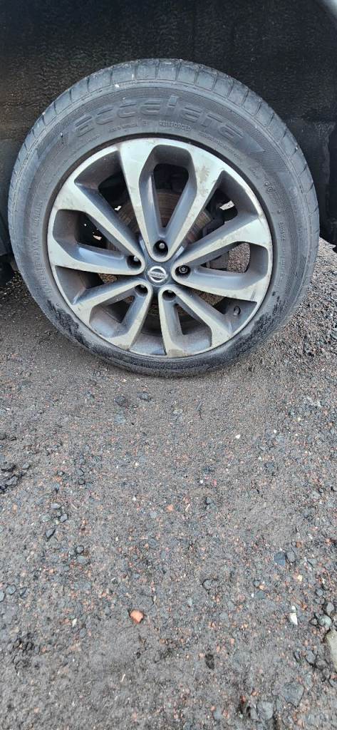 Nissan qashqai 18 inch alloys