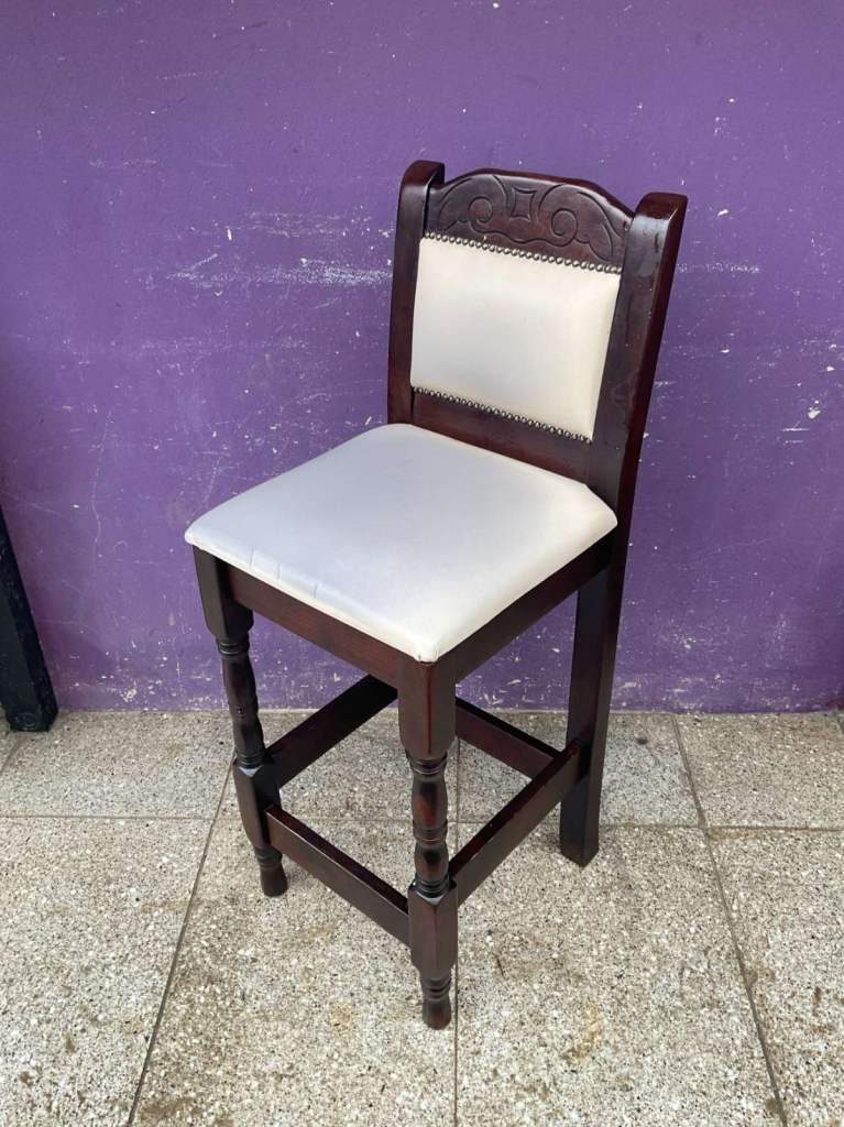 Mahogany bar stool (9842)