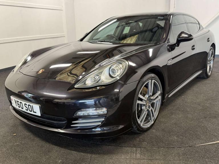 2011 Porsche Panamera 3.6 Panamera V6 4 Semi-Auto 4WD 5dr Coupe Petrol Automatic
