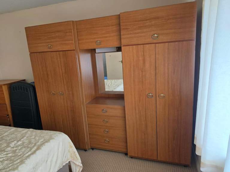 Vintage 3 set wardrobe 
