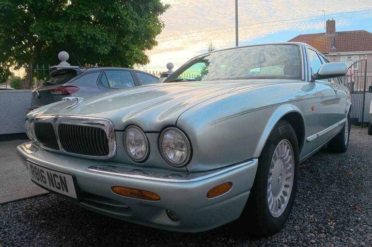 Jaguar, V8 XJ SERIES, Saloon, 1998, Automatic, 3248 (cc), 4 doors