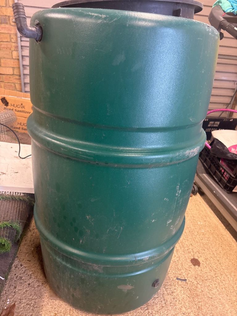 garden hose water tank