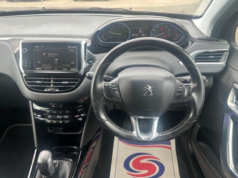** F.S.H ** 2017 (67) Peugeot 2008 1.6 BlueHDi Allure 5 dr hatchback ** VALUE **