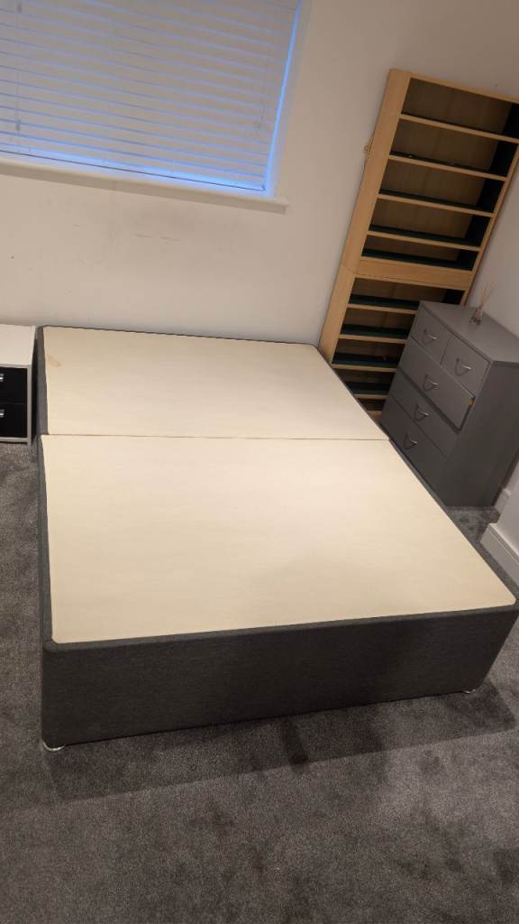 Double bed with drawers *Urgent*