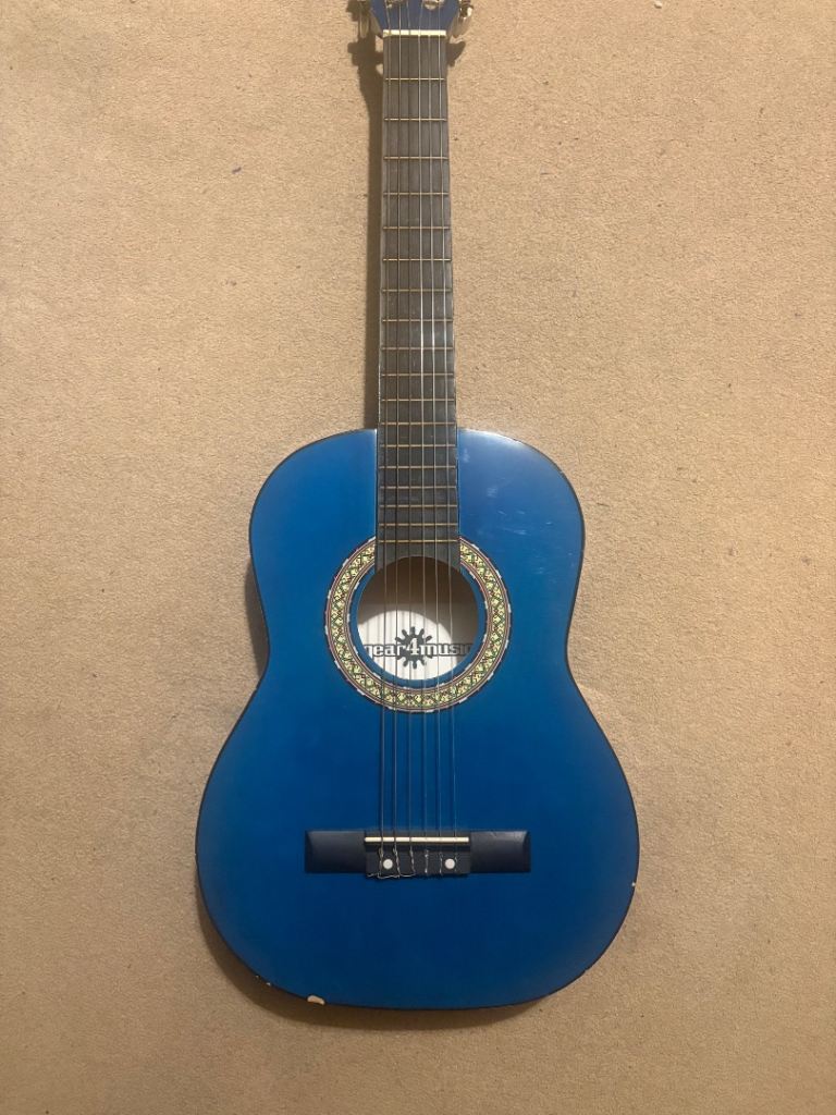 GEAR4MUSIC Junior 1/2 Classical Guitar with Case