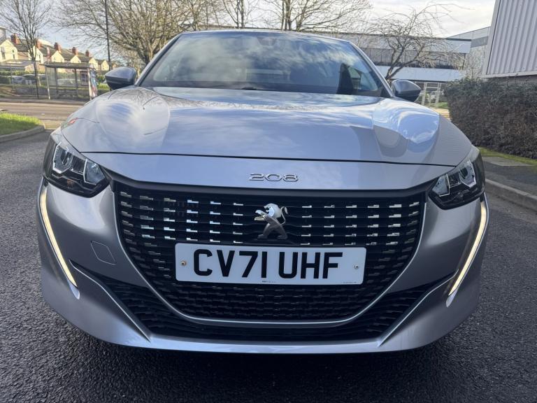 PEUGEOT 208 1.2 PureTech Allure 2021