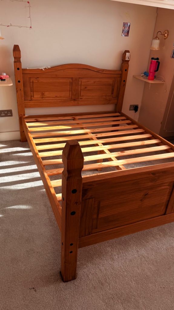 Corona 4'6" Bed Low Foot End in Distressed Waxed Pine