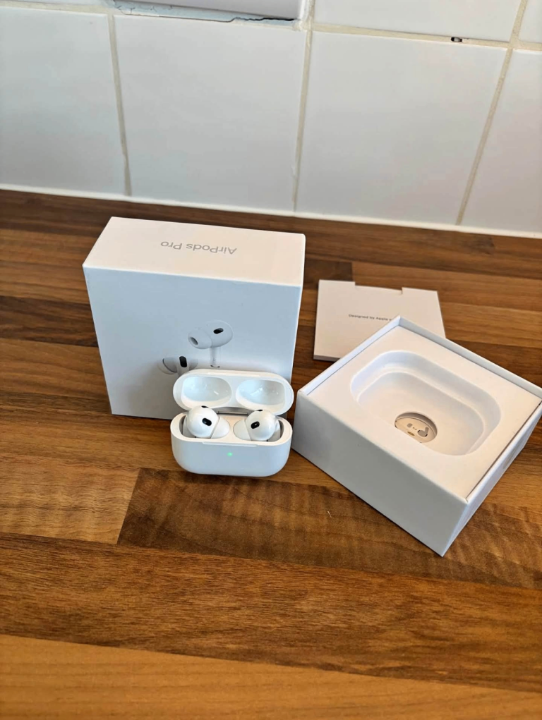 Apple pods 2nd Generation 
