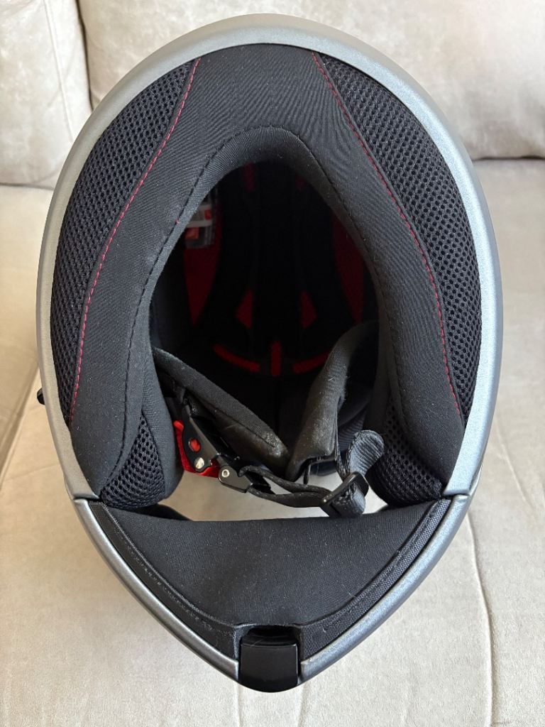 MT Storm Motocycle Helmet in size Large