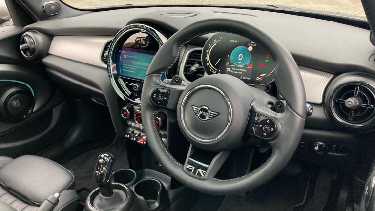 2023 MINI Cooper 2.0 S Exclusive 5dr Auto Petrol Hatchback Hatchback Petrol Automatic