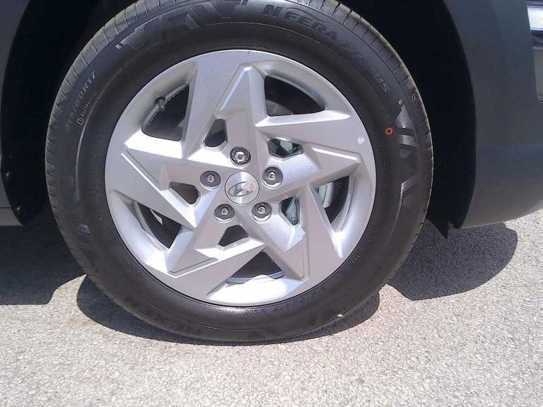 2025 Hyundai KONA 1.0T 100 Advance 5dr HATCHBACK PETROL Manual