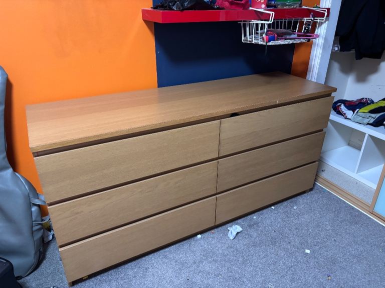 Malm chest of drawers 