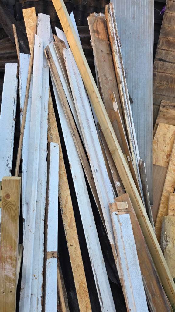 Free wood