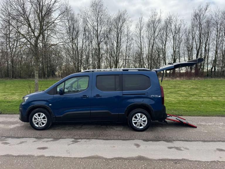 2020 Peugeot Rifter Horzion EAT8 1.5 Hdi Automatic XL LWB Wheelchair Accessible Vehicle WAV MPV D...