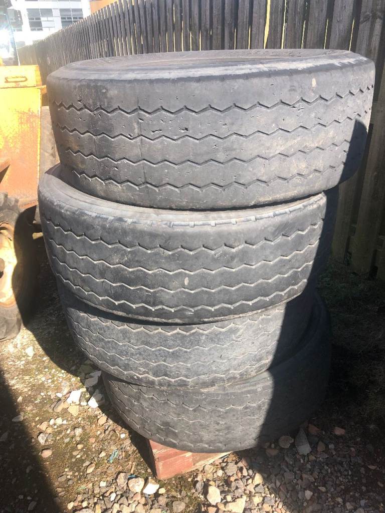 Trailer tyres