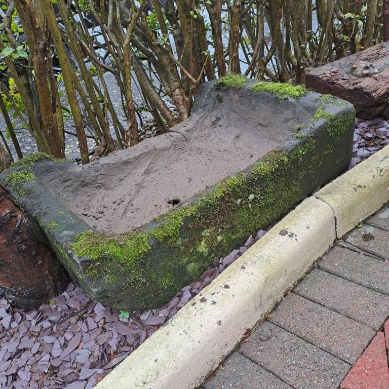 Stone trough's 