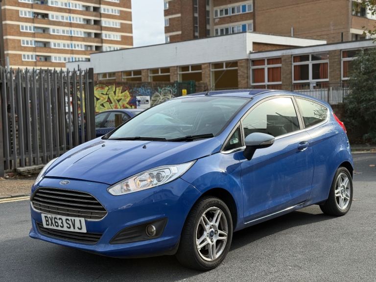 Ford, FIESTA, Hatchback, 2013, Manual, 1241 (cc), 3 doors