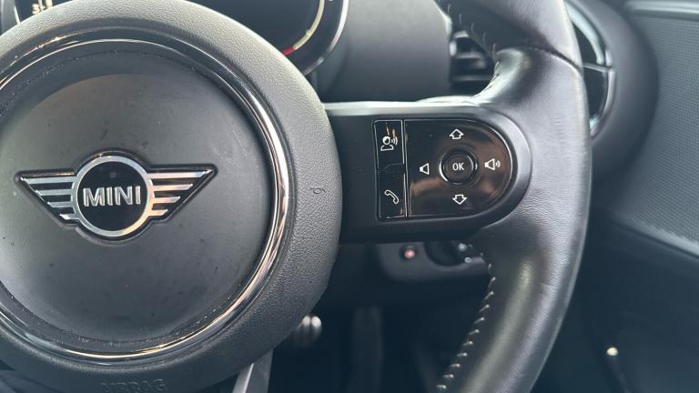 2022 MINI Clubman 1.5 Cooper Shadow Edition 6dr Auto ESTATE PETROL Automatic