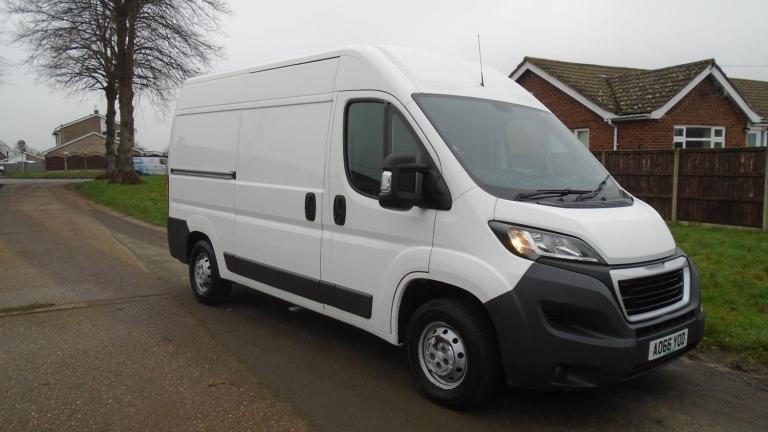2017 Peugeot Boxer 2.0 BlueHDi L2 H2 Professional Van 110ps PANEL VAN Diesel Manual
