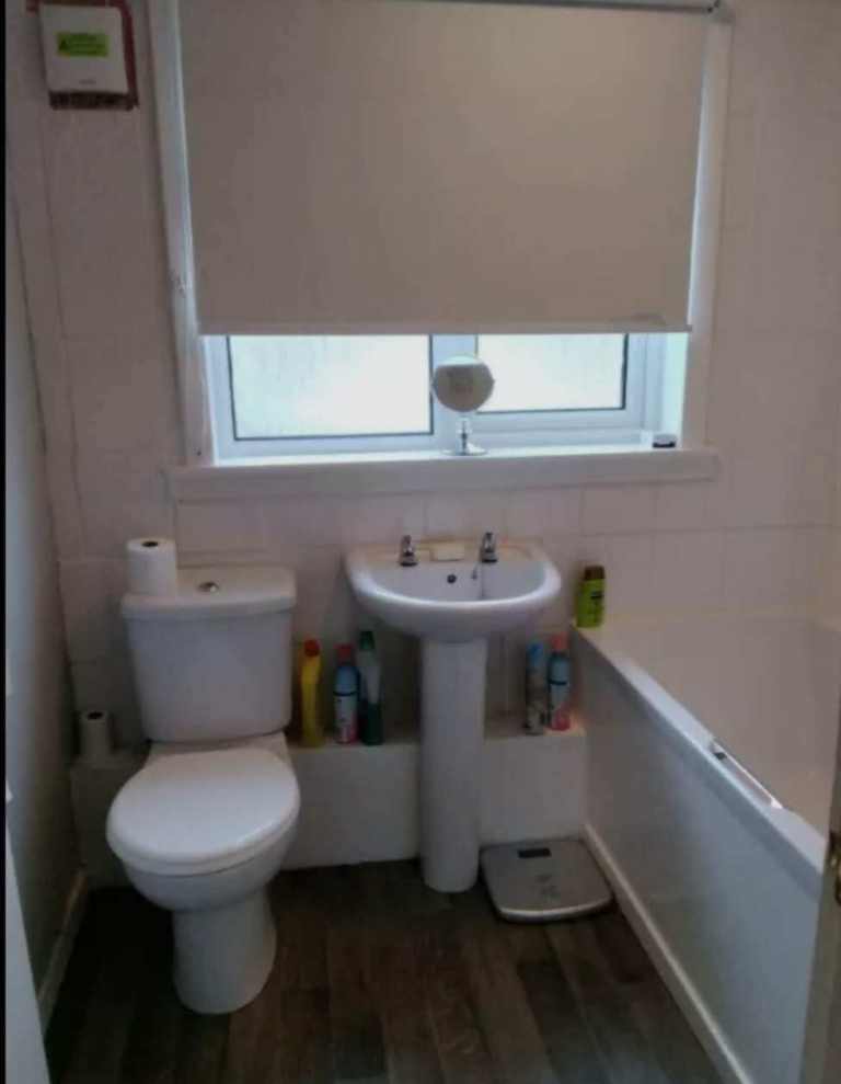 2 bedroom house cowie 