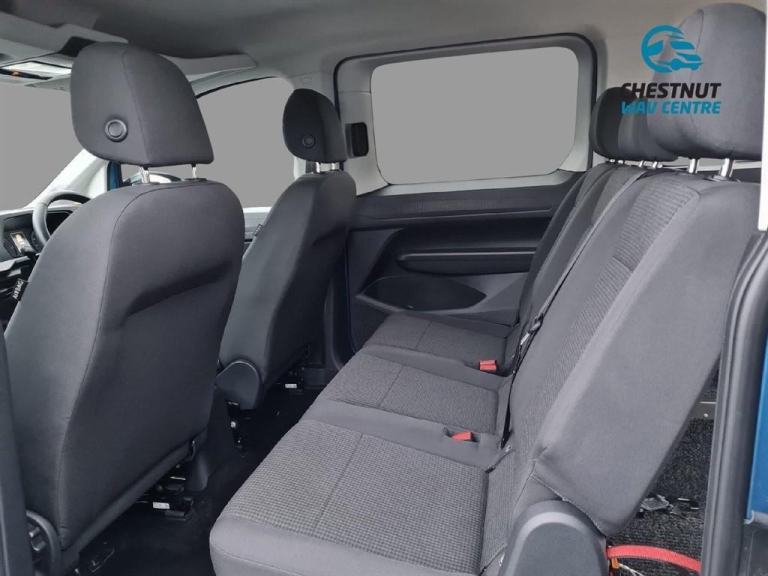 Automatic VW Caddy Maxi Life WAV Wheelchair Access L2 5 Seats 2.0 Diesel 2022