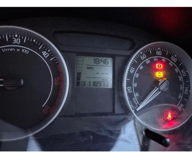 PD TDI 1.9 diesel Skoda, FABIA, Hatchback, 2007, Manual, 1896 (cc), 5 doors